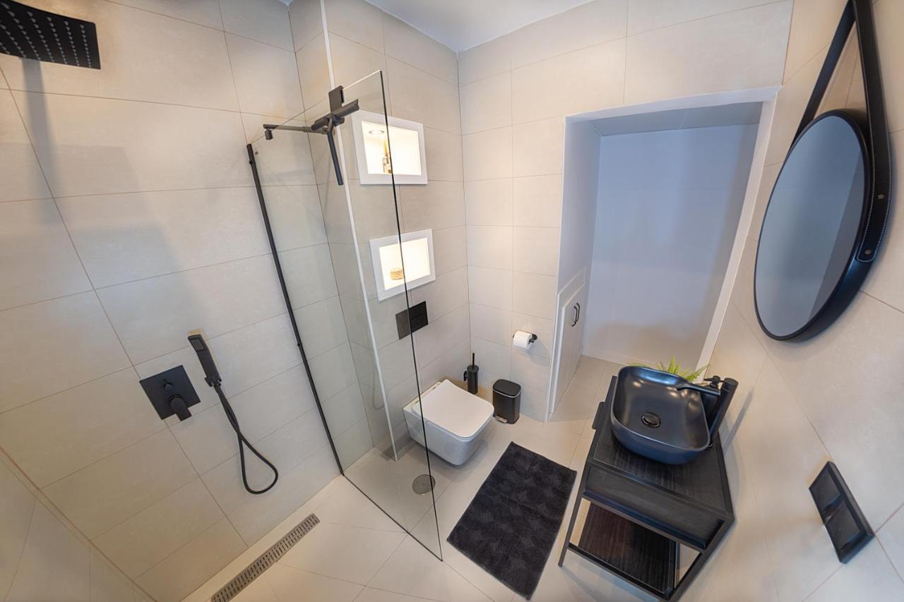 31 Apartments - Luxe In Het Centrum Van Малага Экстерьер фото